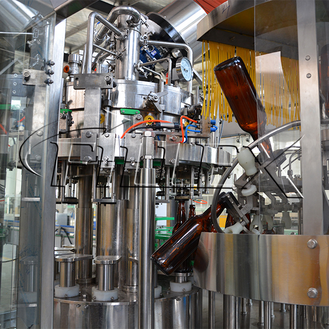 Línea de llenado de la producción de cerveza Caboneted Caboneted de alta velocidad automática